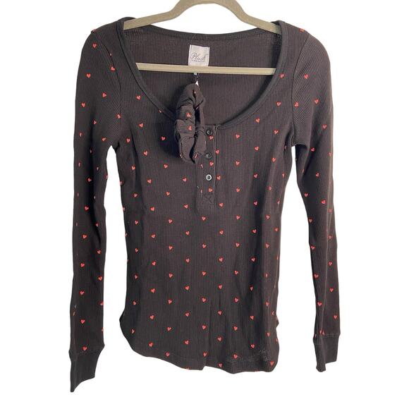 Plush Heart Print Long Sleeve Thermal Shirt and Pants Pajama Set Size XS - Picture 2 of 7